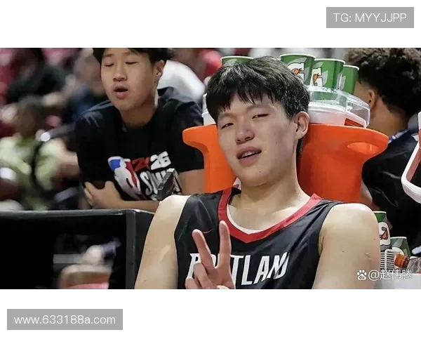 杨瀚森单节爆发带队取胜获比赛用球